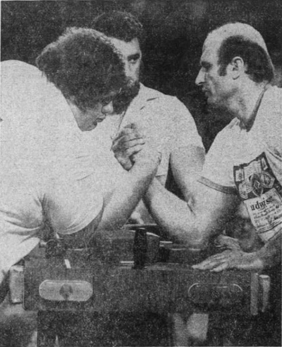 Cleve Dean vs Virgil Arciero 1979 Arm Wrestling World Championship